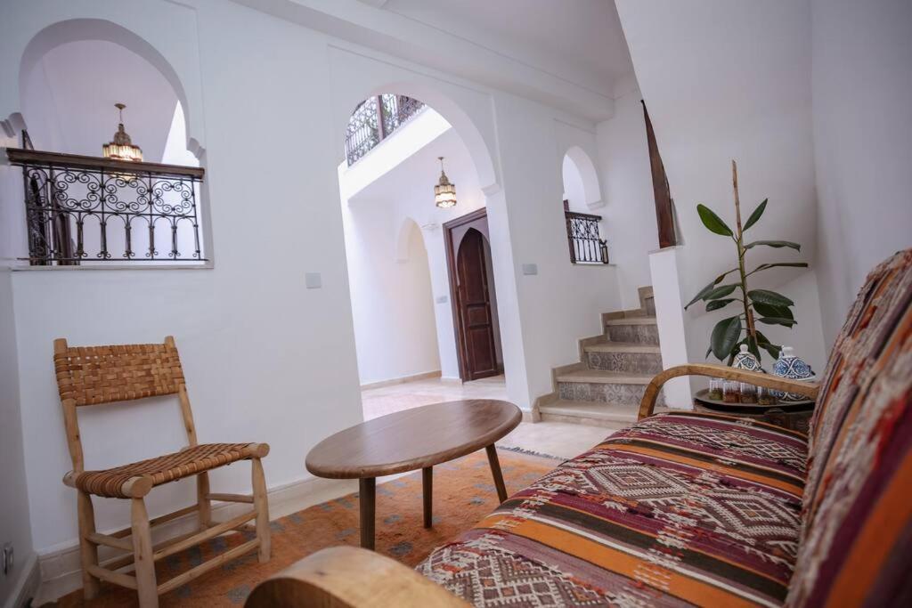 Paisible Riad Privatif Au Coeur De Marrakech Marrakesh Exteriör bild