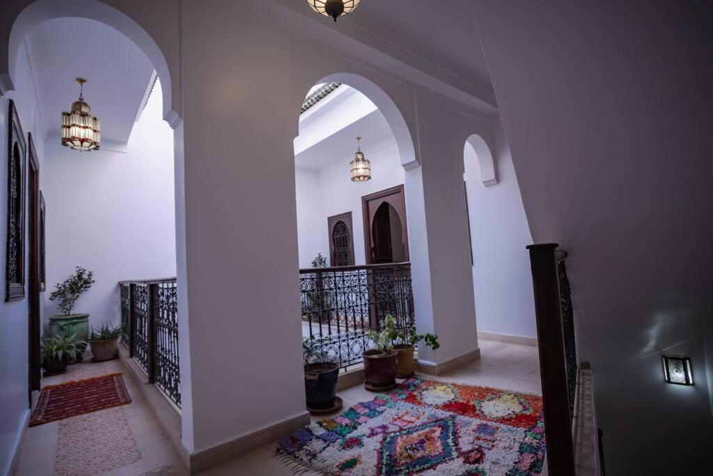 Paisible Riad Privatif Au Coeur De Marrakech Marrakesh Exteriör bild